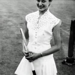 Angela Buxton
