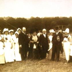 Henrietta and Samuel Barnett in Paegent field