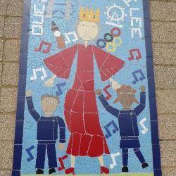 Queen's Golden jubilee mosaic on side of Infant school 2002