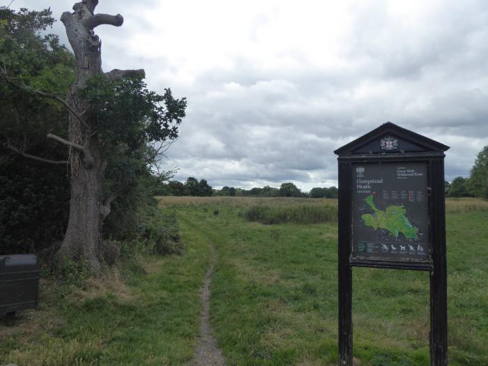 Entrance to the Heath Extension from Wildwood Road