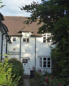 11 Creswick Walk home for many years to Mr Leslie Lane 